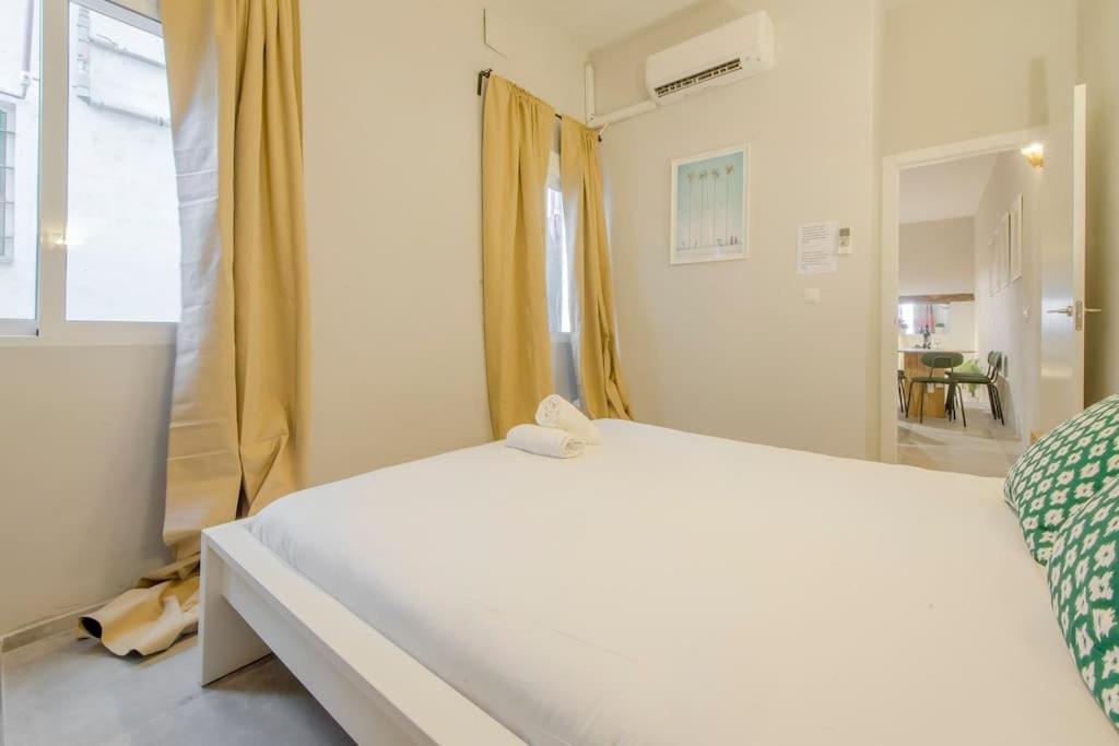 Cool Deluxe Interior Design A 2 Min De Gran Via Daire Madrid Dış mekan fotoğraf