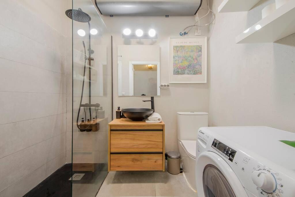 Cool Deluxe Interior Design A 2 Min De Gran Via Daire Madrid Dış mekan fotoğraf